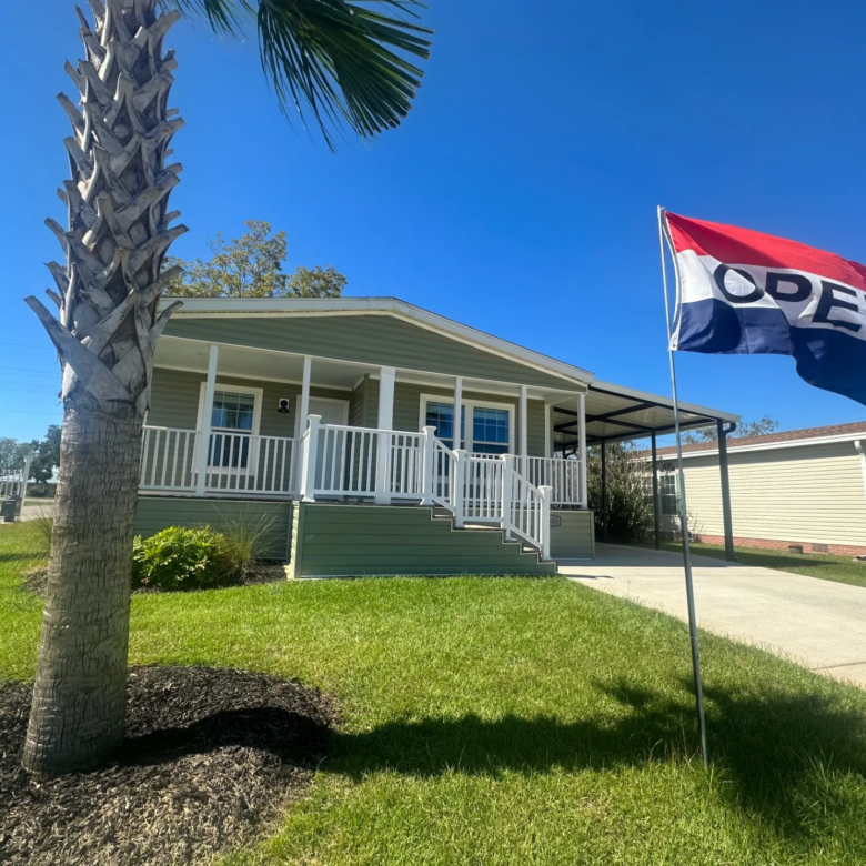 2/2 Champion Manufactured Home