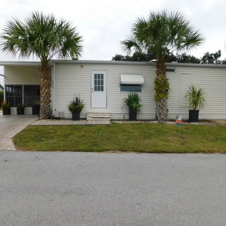 2/2 Palm Harbor Manufactured Home