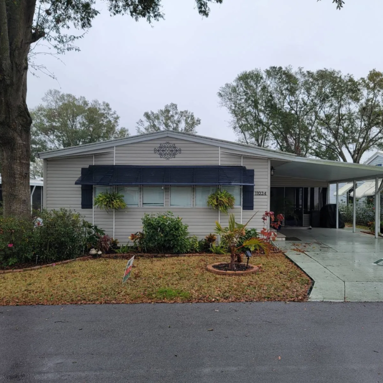 2/2 Suncoaster Manufactured Home