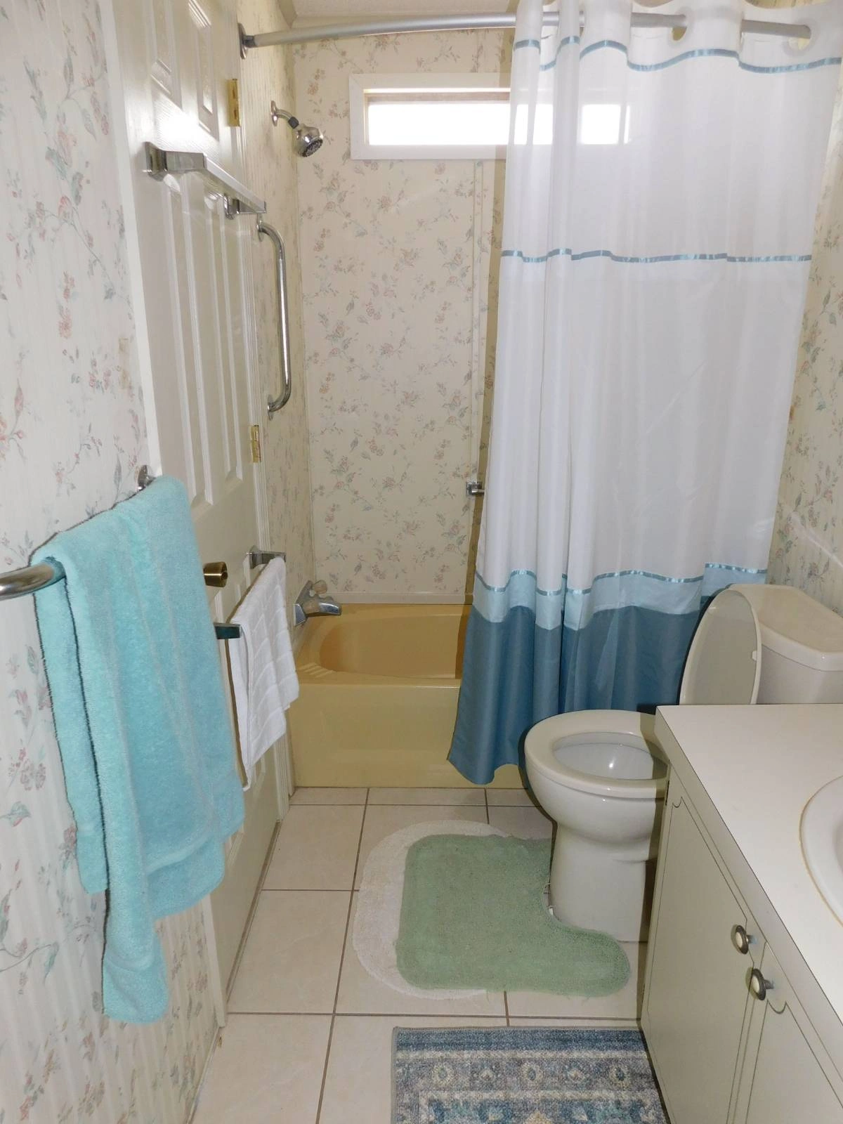 32 Redman Manufactured Home (2)