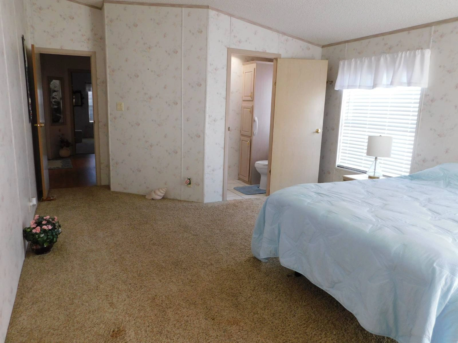 2&2 Redman Manufactured Home 11054 Mustang Drive(11)