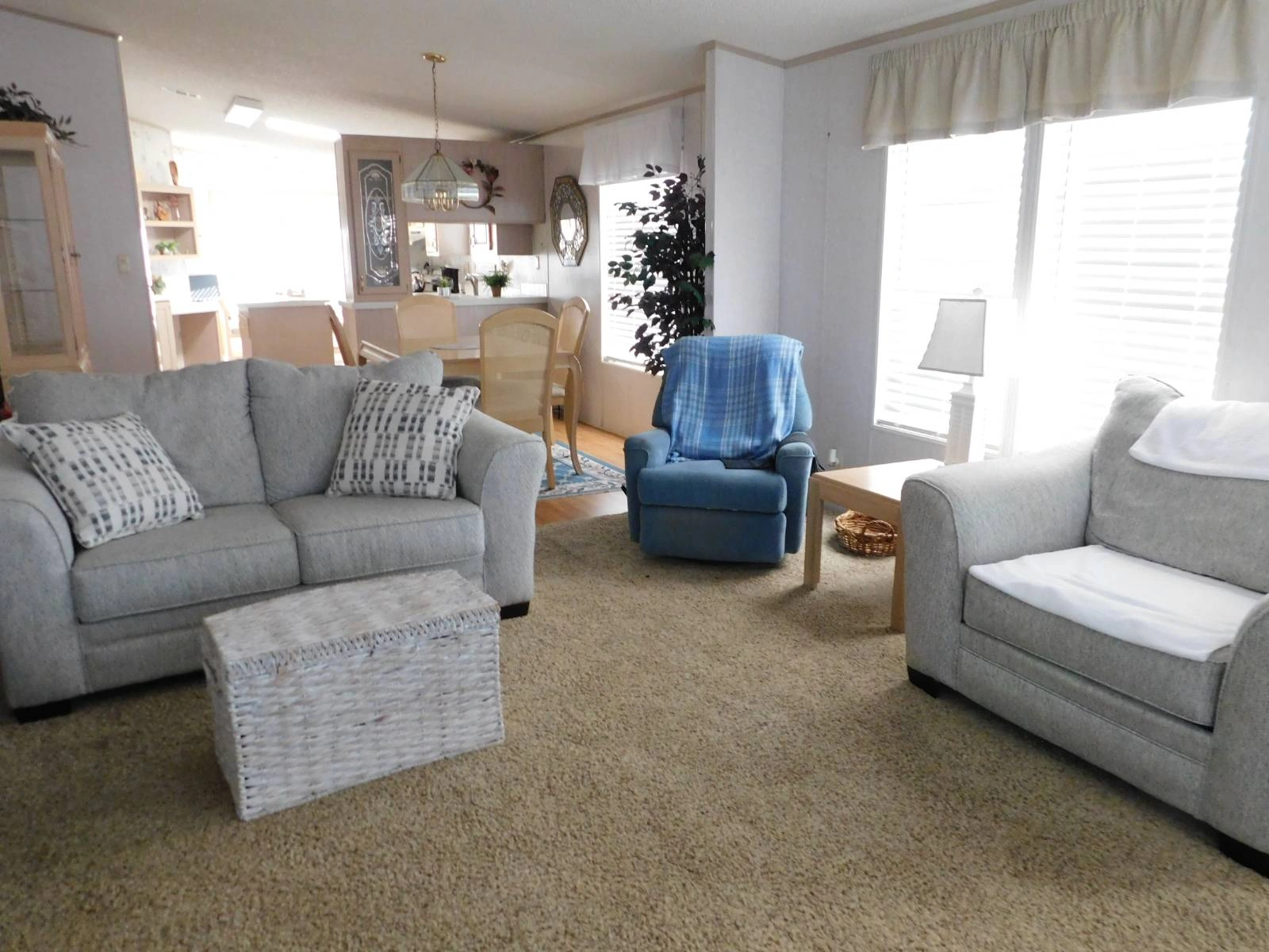 2&2 Redman Manufactured Home 11054 Mustang Drive(29)