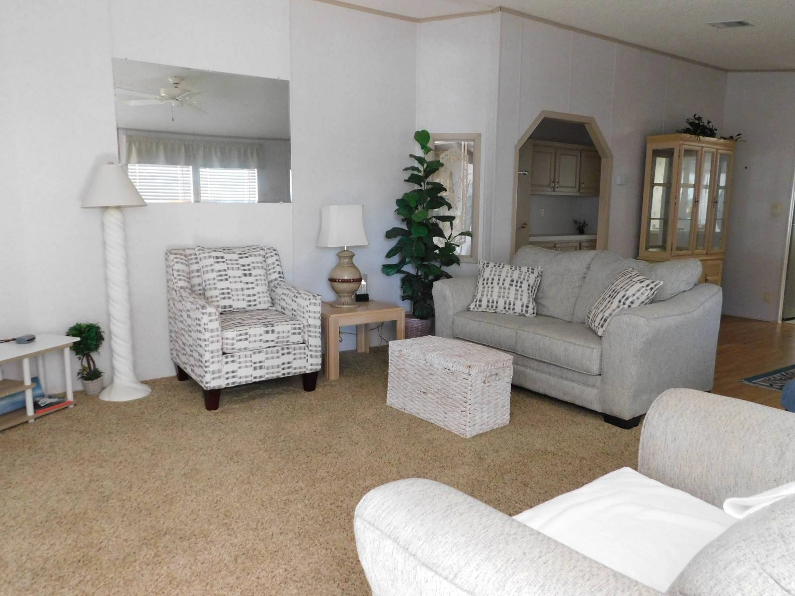 2&2 Redman Manufactured Home 11054 Mustang Drive(31)