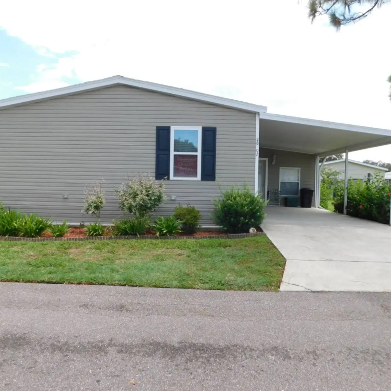 3/2 Fleetwood Manufactured Home