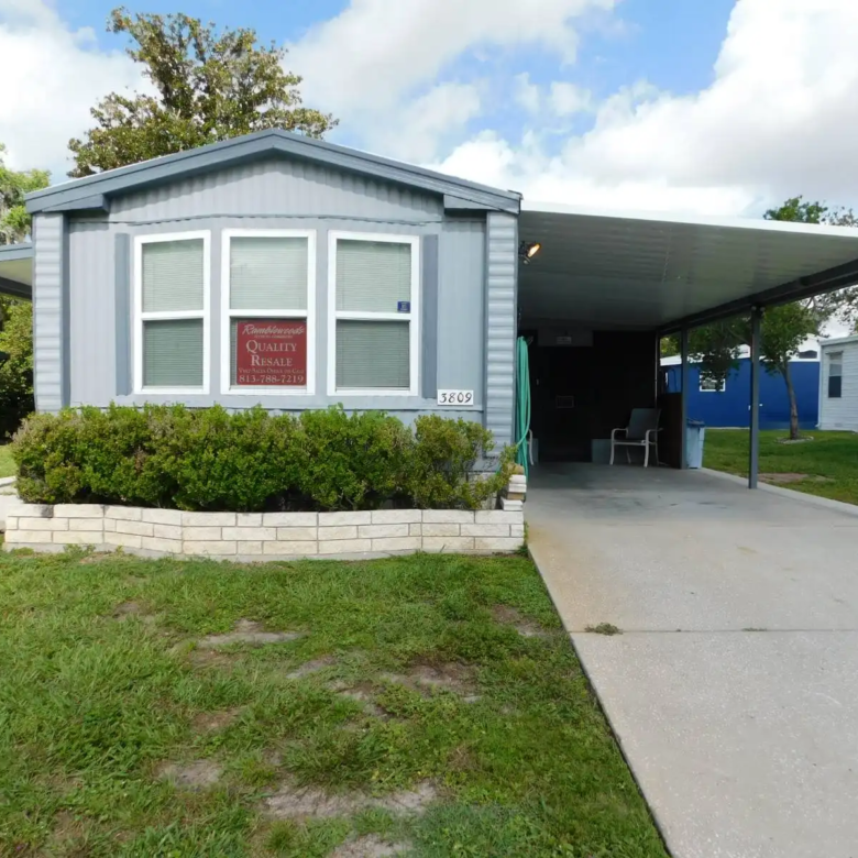 2/1 Kirk Manufactured Home