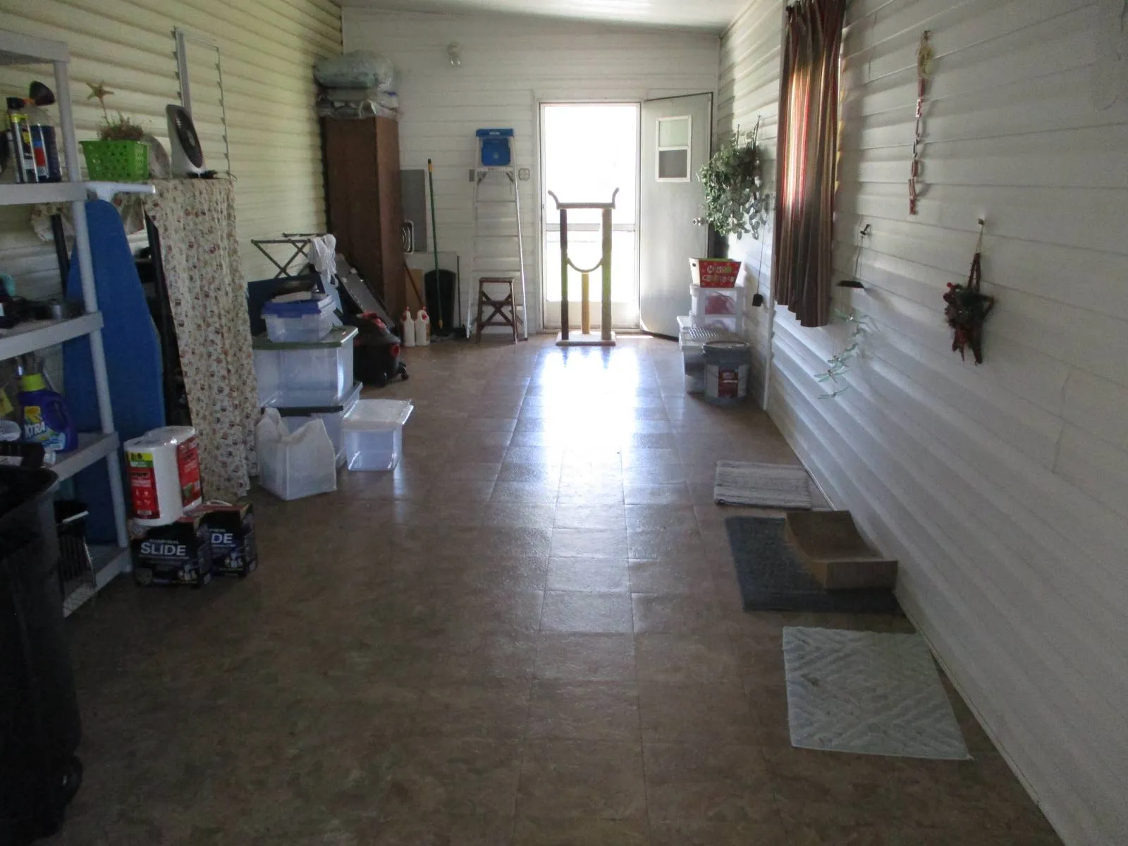 2&2 Jacobsen Manufactured Home 8100 Cedar Creek Drive (24)