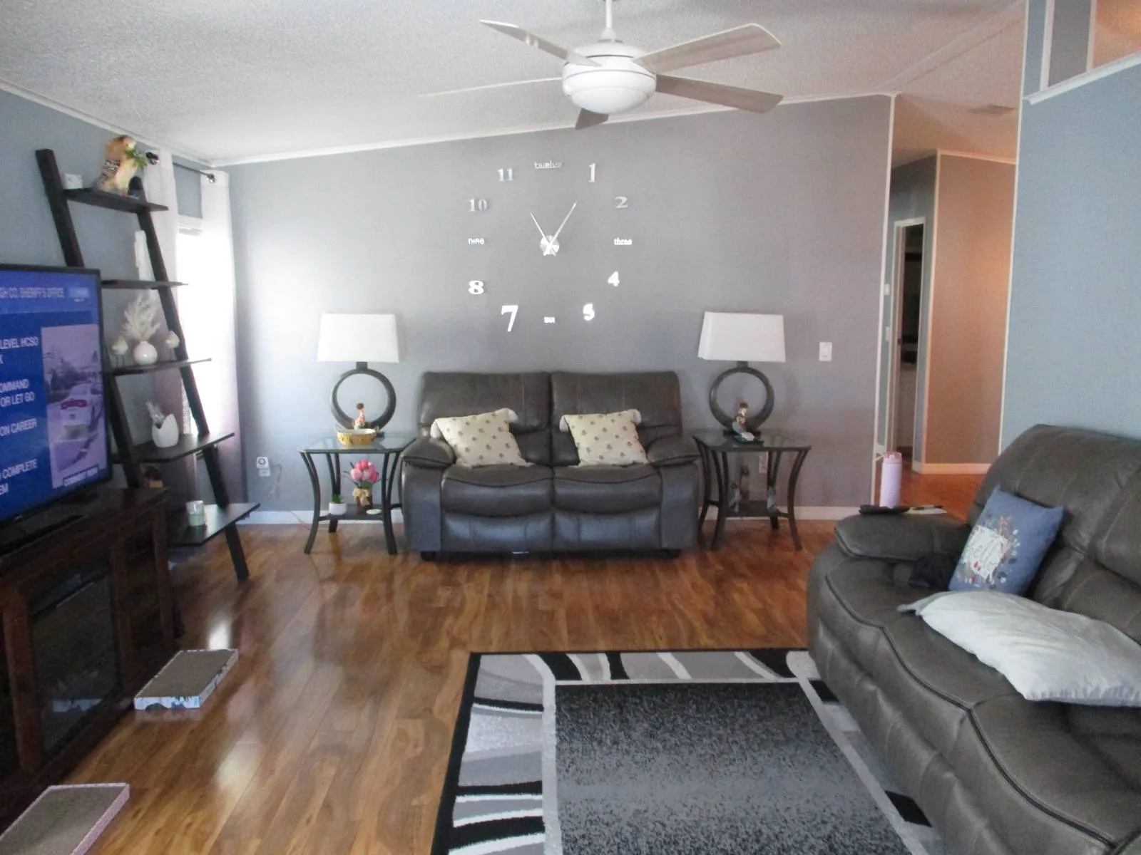 2&2 Jacobsen Manufactured Home 8100 Cedar Creek Drive (8)