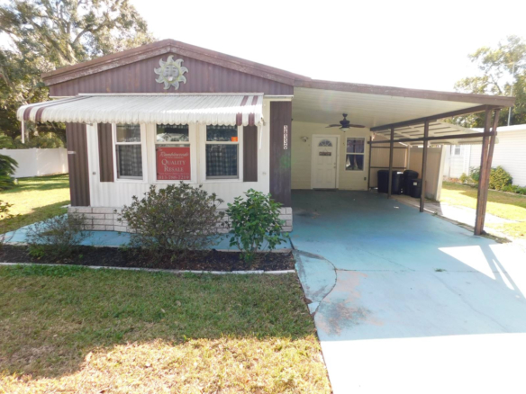 Suncrest Homes Zephyrhills, 55+ mobile home parks near gulf coast, Zephyrhills FL, Fleetwood Manufactured Home, senior living