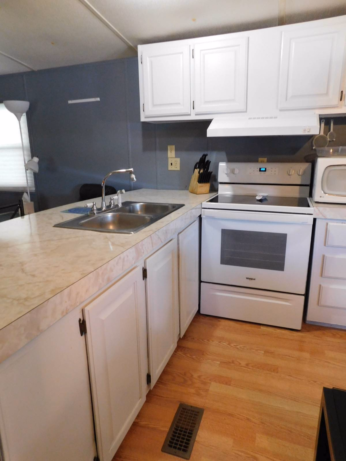 21 Fleetwood Manufactured Home (21) land-lease communities, manufactured homes for sale foley al, recycling pickup, Foley AL, gated 55+ community zephyrhills, Fl