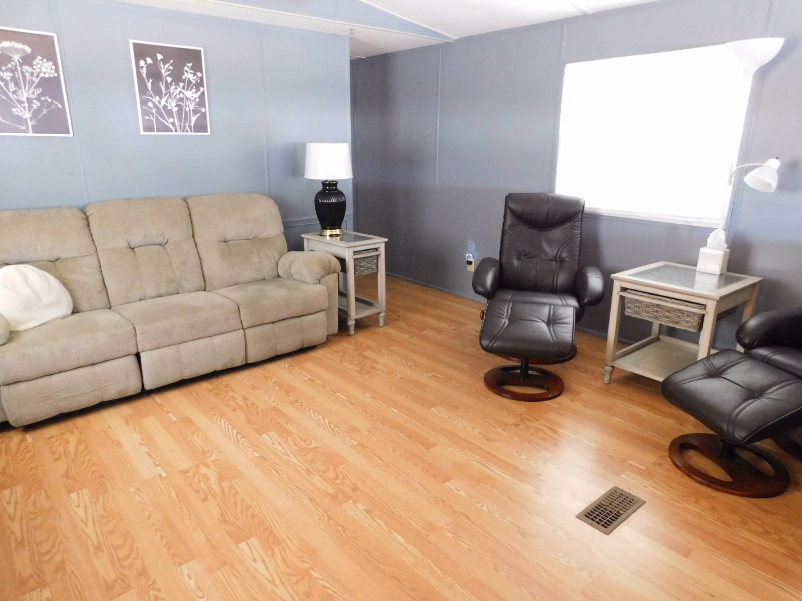 21 Fleetwood Manufactured Home (25) New Port Richey FL, manufactured homes for sale new port richey fl, Fleetwood Manufactured Home, model homes, demolition and