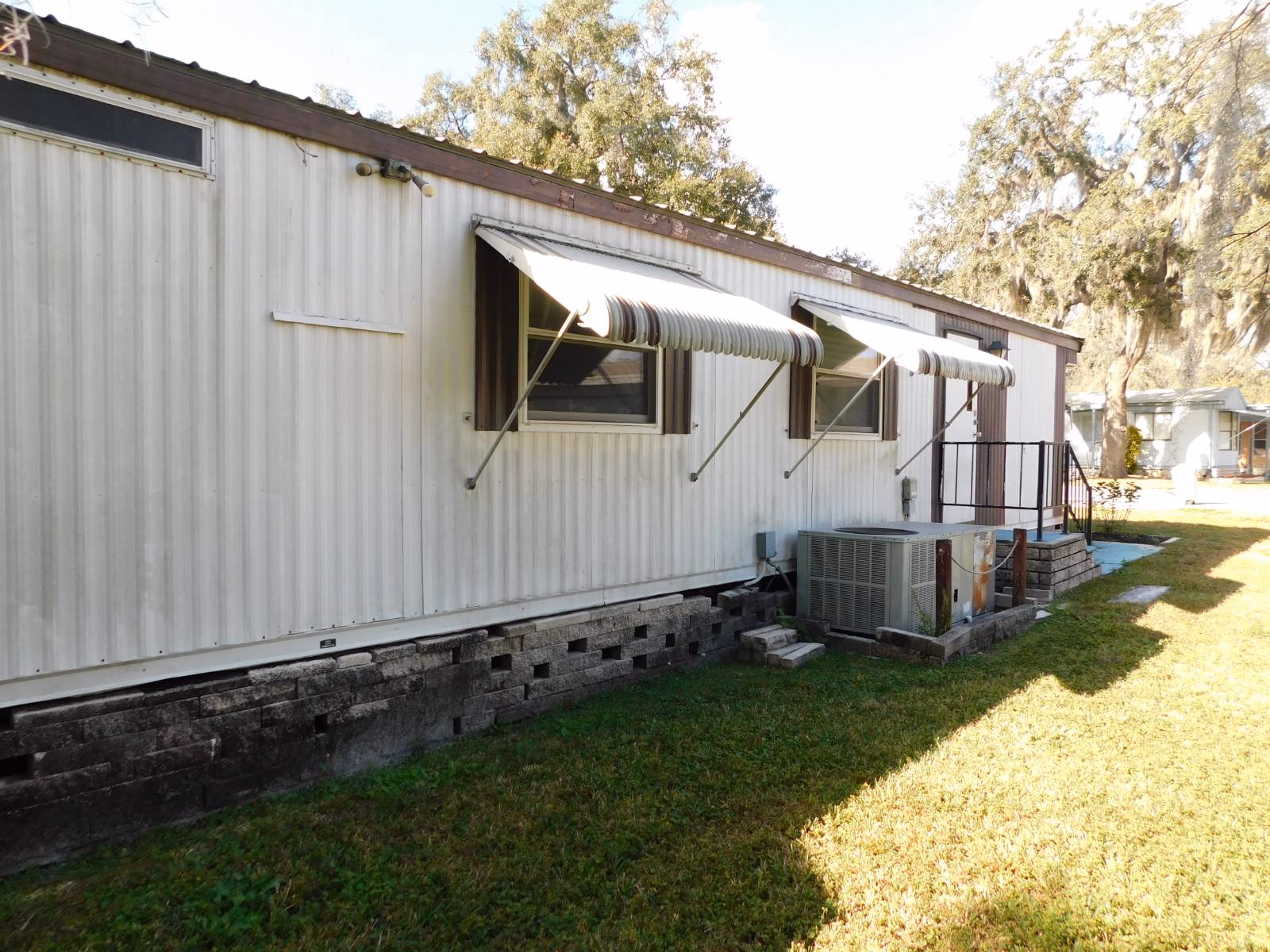 21 Fleetwood Manufactured Home (32) gated 55+ community zephyrhills, walking trails, double wide homes, Fleetwood Manufactured Home, senior mobile home communiti