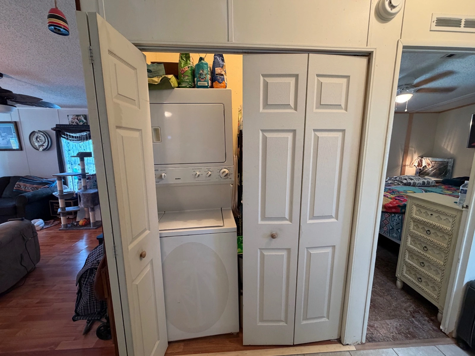 3&2 10916 Homes of Merit Manufactured Home (11) Fleetwood Homes, pet friendly 55+ manufactured home community florida, tennis court, manufactured homes for sale new port ric