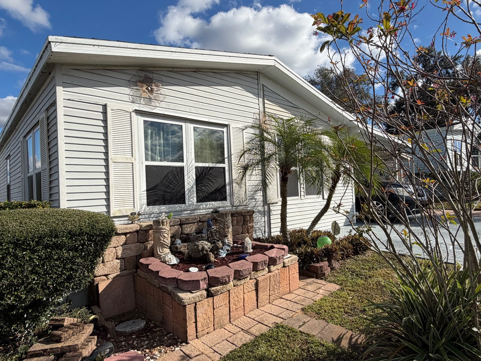 3&2 10916 Homes of Merit Manufactured Home (2) Jacobsen Homes, land-home packages, land lease 55+ community florida, Homes of Merit Manufactured Home, lakefront manufacture