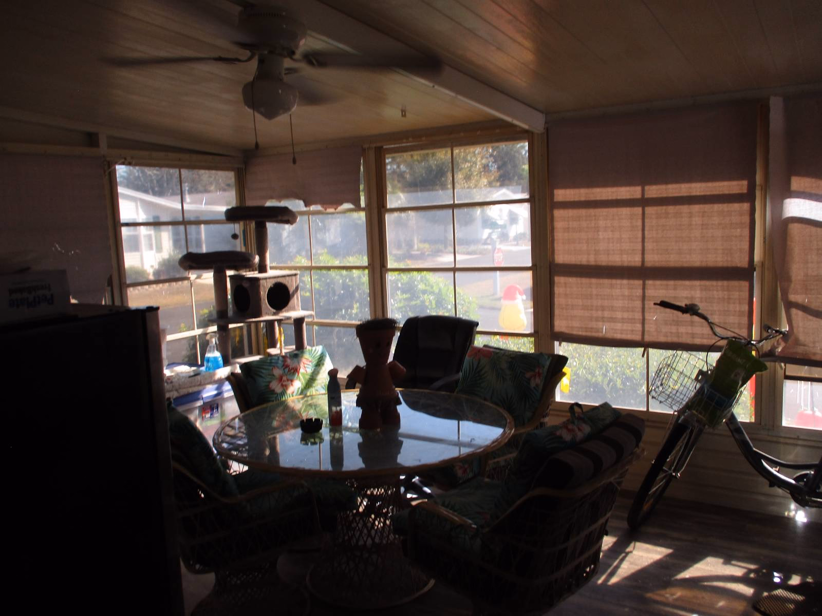 32 Homes of Merit Manufactured Home (6) Homes of Merit Manufactured Home, southfork dade city homes for sale, fishing lake, walking trails, mobile home communities z