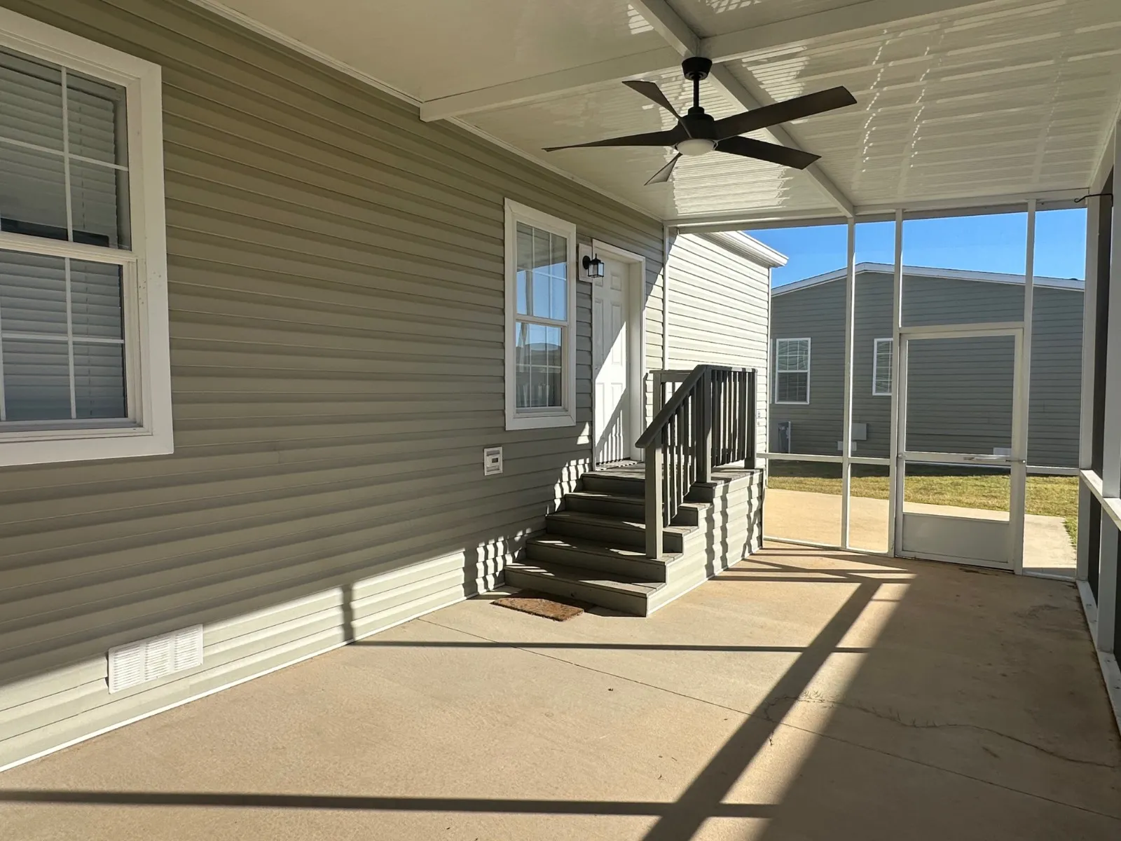 32 Jacobsen Manufactured Home (17) twice-weekly trash pickup, Jacobsen Manufactured Home, homes of merit for sale florida, picnic pavilion, TownHomes, land leas