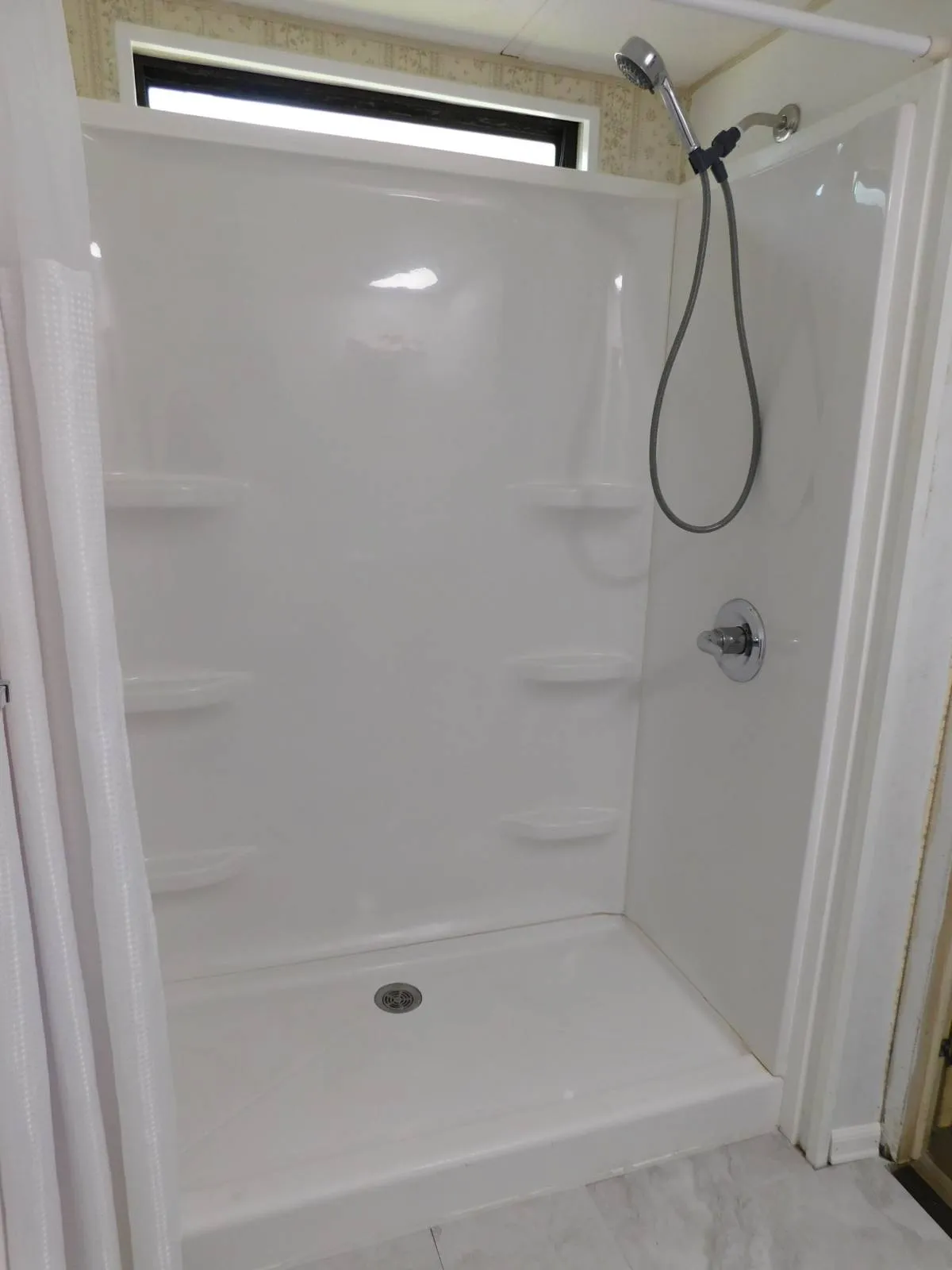 22 Commodore Manufactured Home (13) horseshoe pits, jacobsen homes new port richey, boat ramp, new double wide homes florida 55+, pre-owned manufactured homes, C