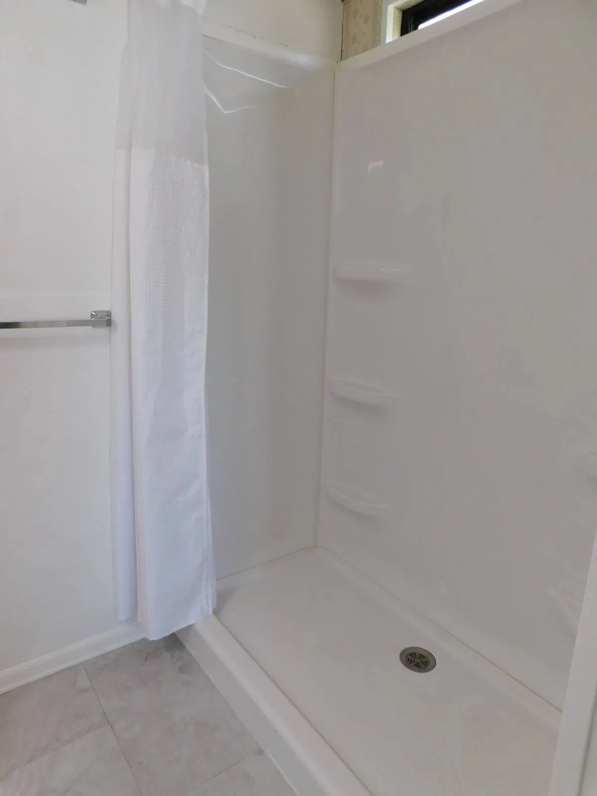 22 Commodore Manufactured Home (14) Palm Harbor Homes, the foley grove homes for sale, delivery and setup, New Port Richey FL, land lease manufactured home commu