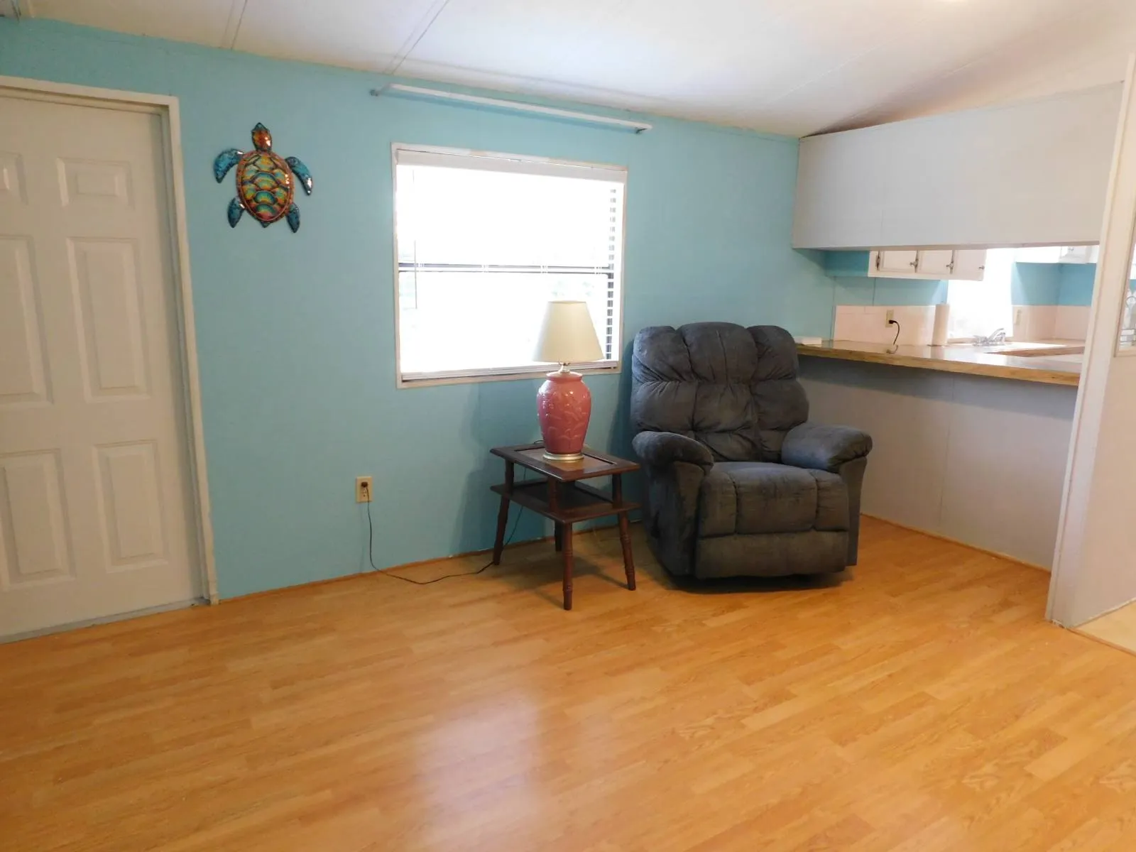 22 Commodore Manufactured Home (21) lawn maintenance included, mobile home communities zephyrhills fl, service and repair, orangewood lakes new port richey homes