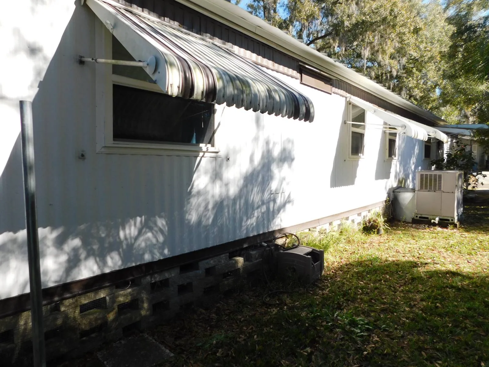 22 Fleetwood Manufactured Home (28) champion homes foley al, heated pool, Fleetwood Manufactured Home, Lake Hammock Village, 55+ communities new port richey fl,