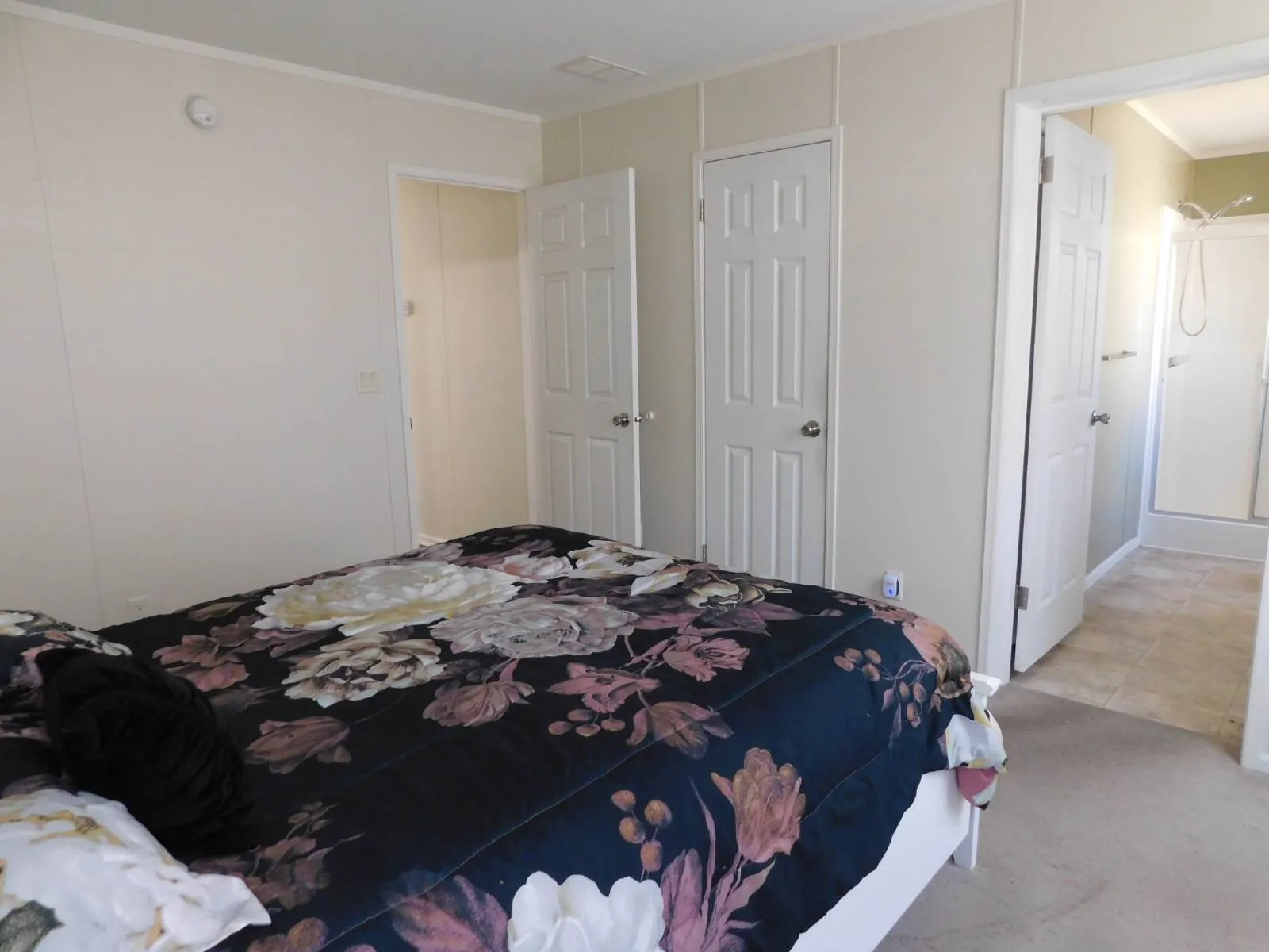 22 Jacobsen Manufactured Home (14) pet friendly 55+ manufactured home community florida, Pasco County, Zephyrhills FL, heated pool, Jacobsen Manufactured Home,