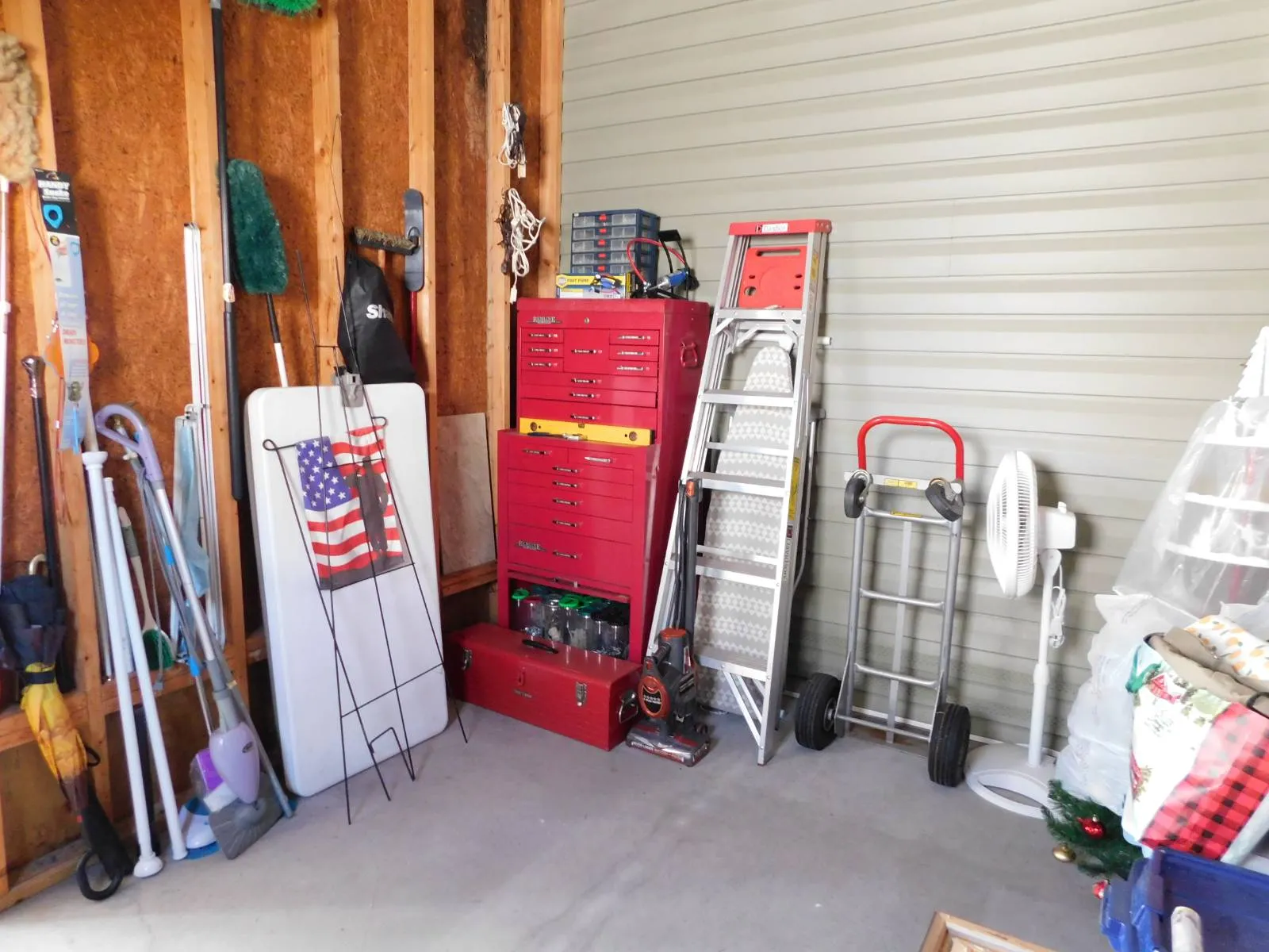 22 Jacobsen Manufactured Home (2) Ramblewood, spa, Jacobsen Manufactured Home, lot rent new port richey 55+, permit service, 55+ communities dade city fl