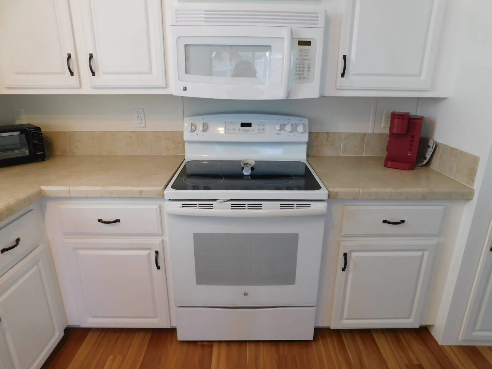 22 Jacobsen Manufactured Home (20) card room, Jacobsen Manufactured Home, homes of merit for sale florida, pickleball courts, manufactured homes for sale dade c