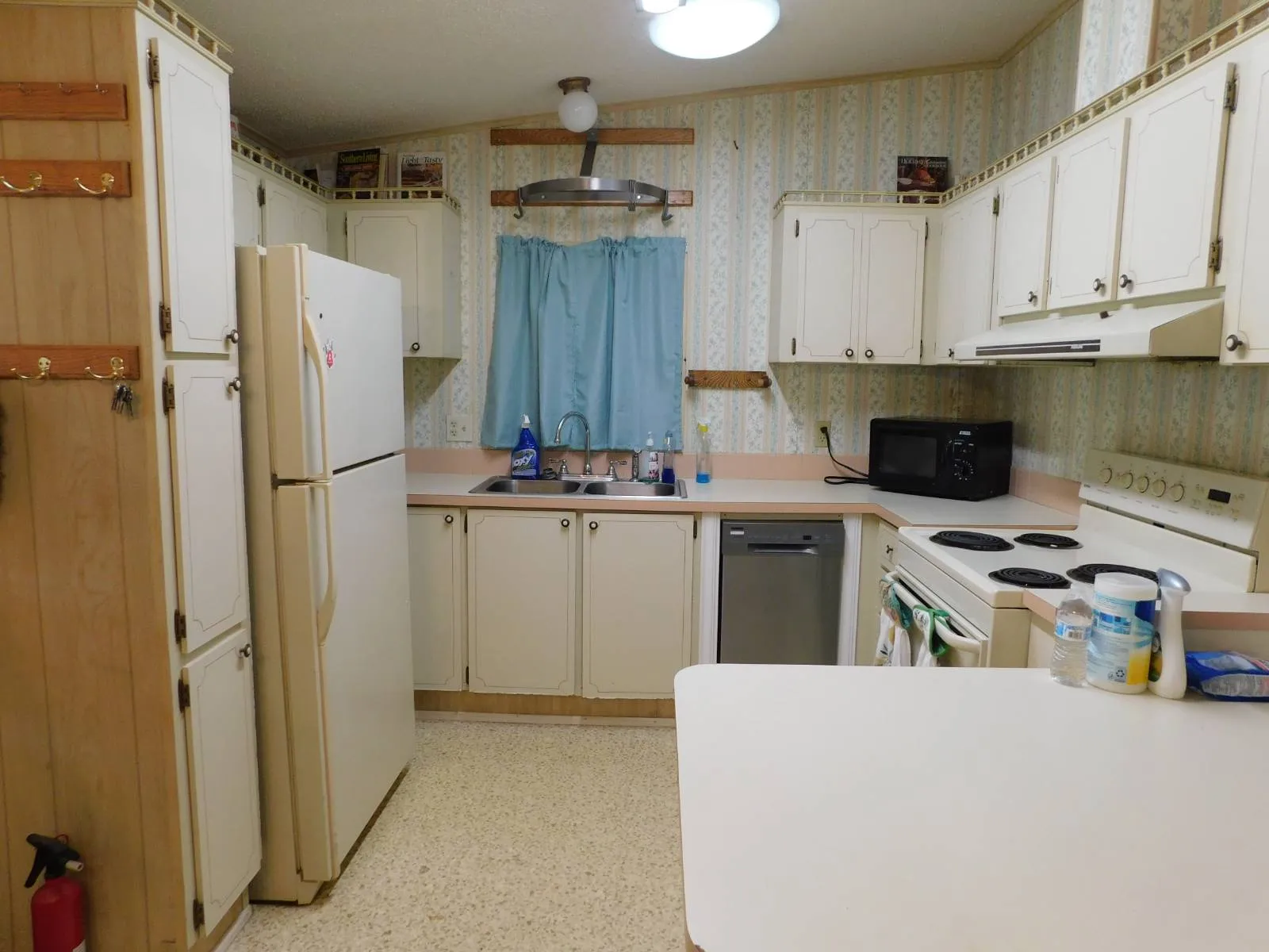 22.5 Redman II Manufactured Home (22) land lease 55+ community florida, grand valley new port richey homes for sale, home design, 55+ mobile home communities, Redm