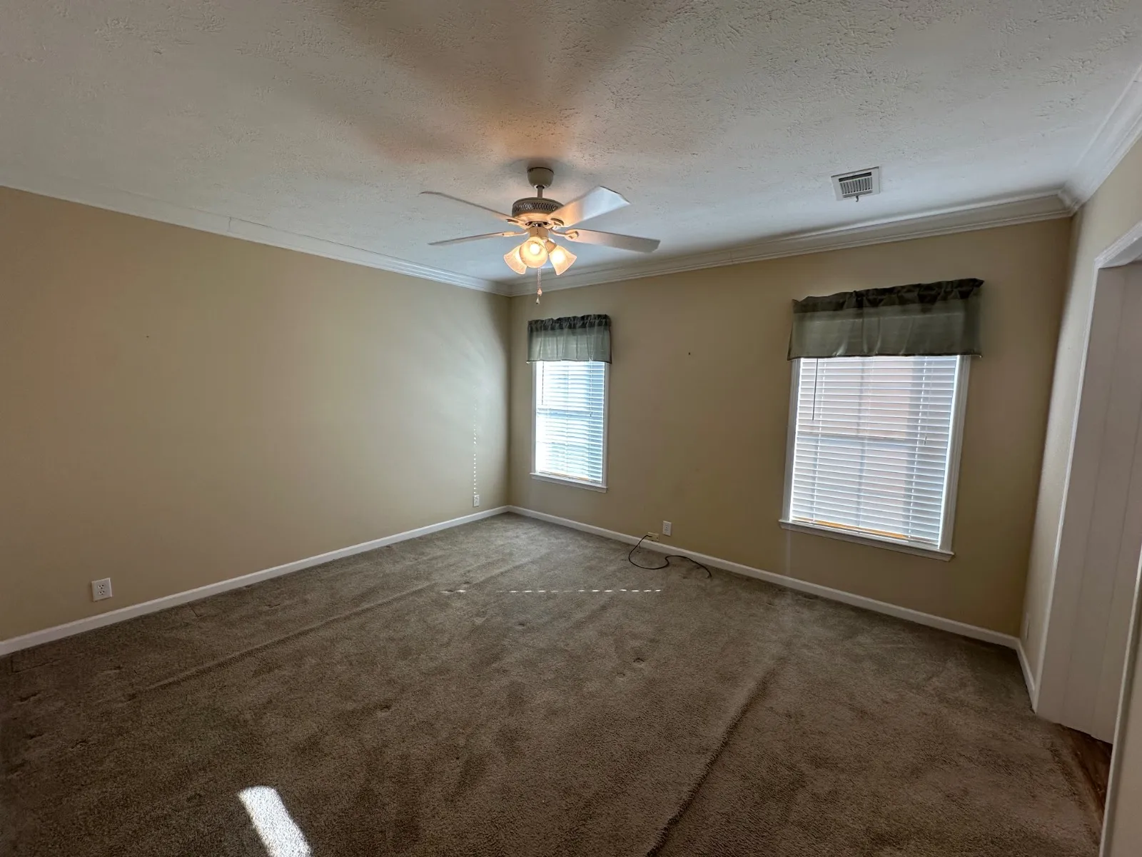 32 Champion Manufactured Home (14) homesites available, newsletter, florida 55+ community with boat ramp, jacobsen homes for sale florida, Champion Manufactured