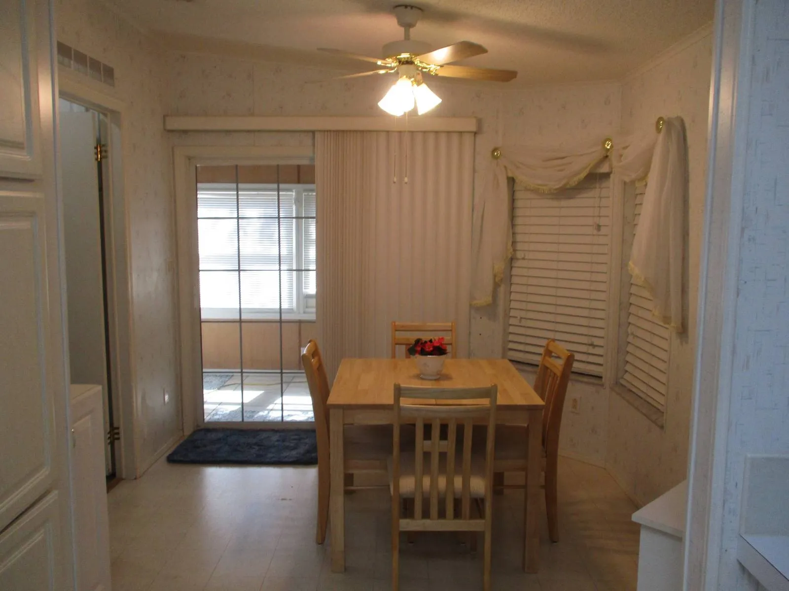 32 Jacobsen Manufactured Home (15) double wide homes, manufactured homes near disney 55+, Jacobsen Manufactured Home, lakefront community, gated 55+ community z